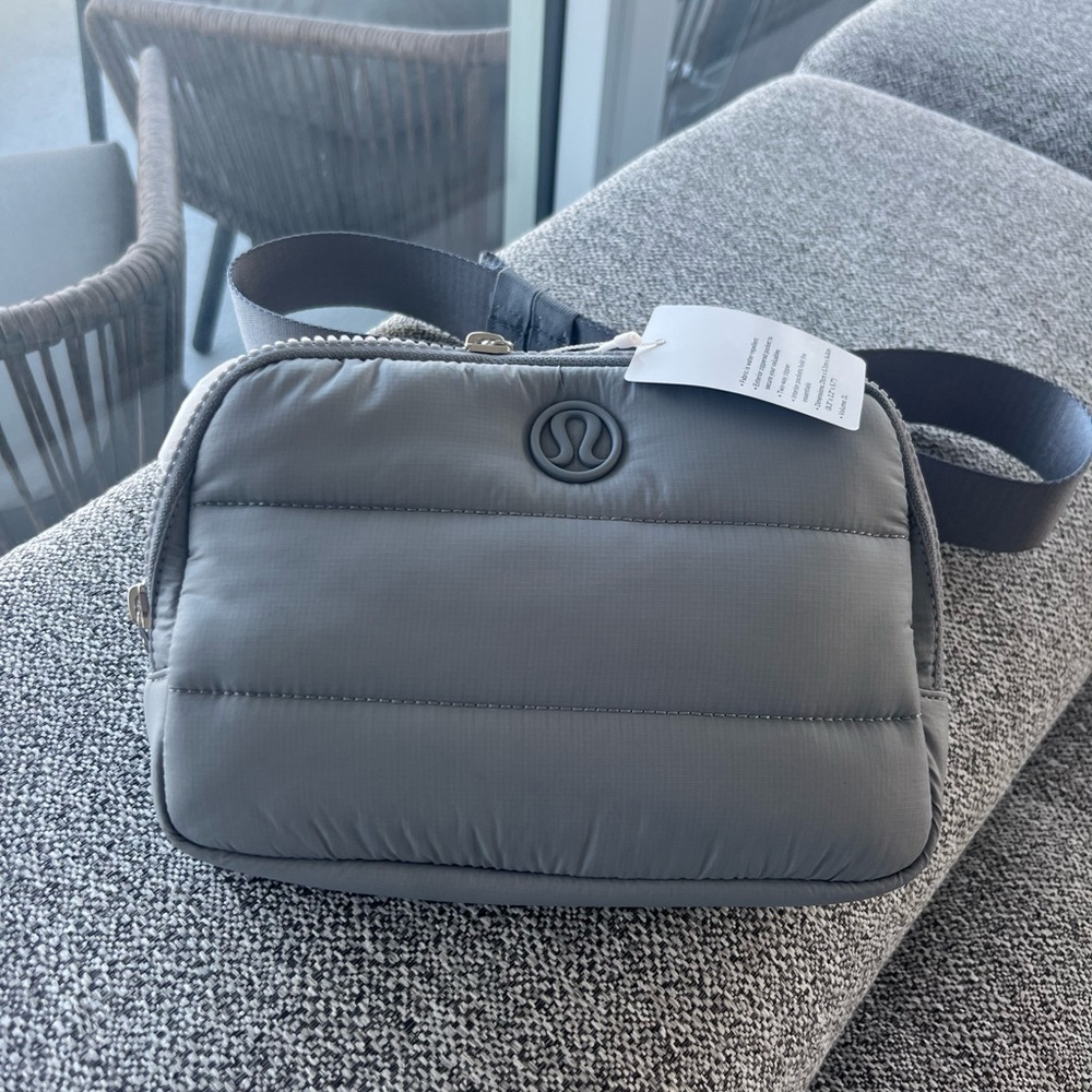 lululemon WunderPuff Belt Bag
